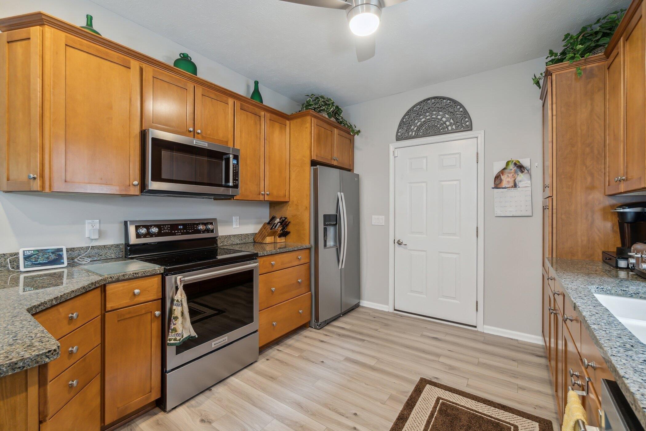 Countryside Ln, Jackson, MI 49203