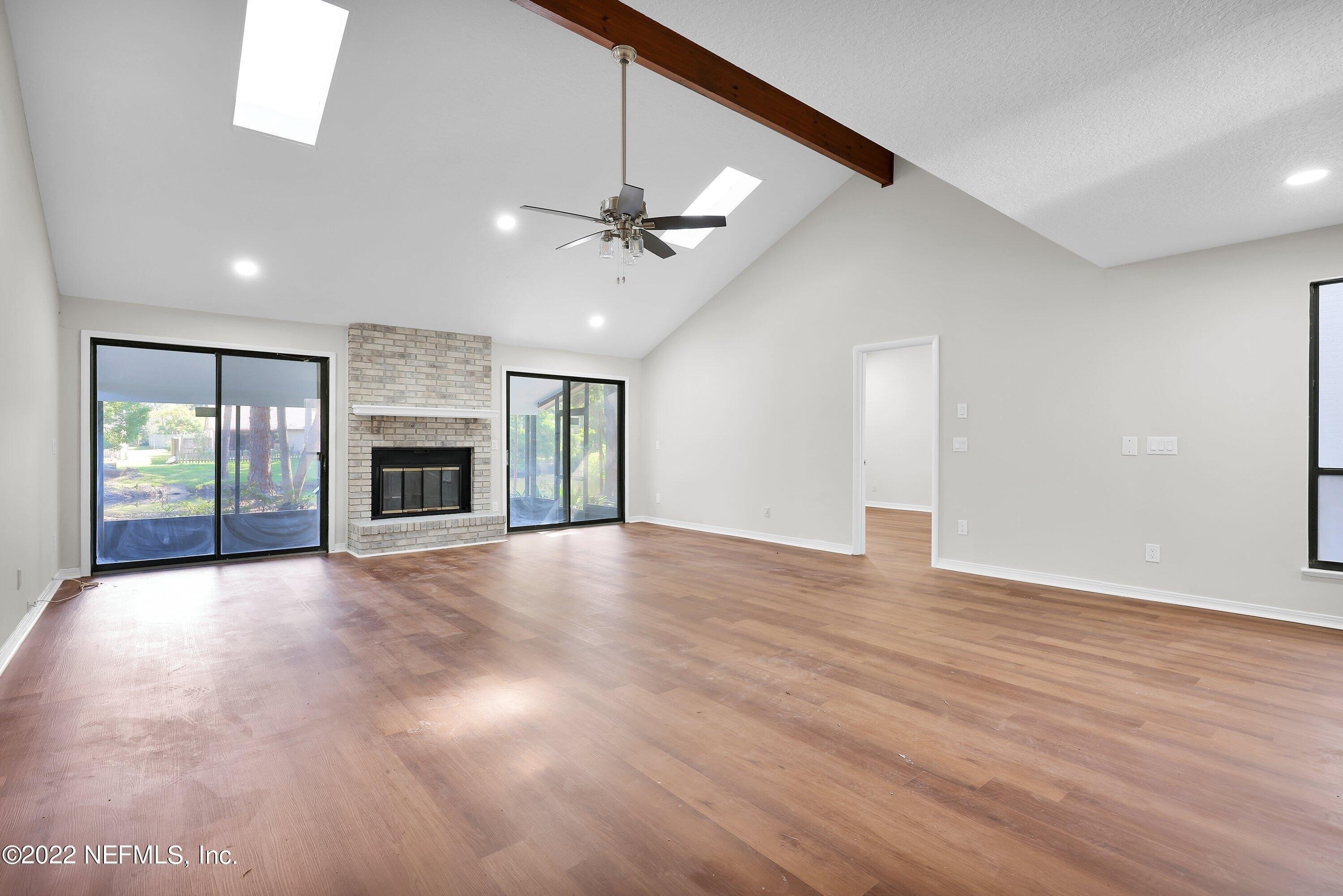 Laurel Grv S, Jacksonville, FL 32223