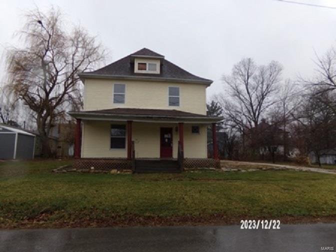 W Locust St, Bowling Green, MO 63334