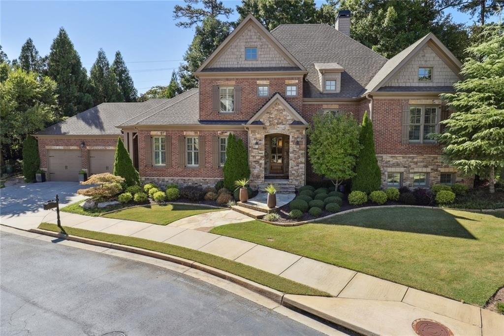 Glenmanor Ct, Sandy Springs, GA 30328