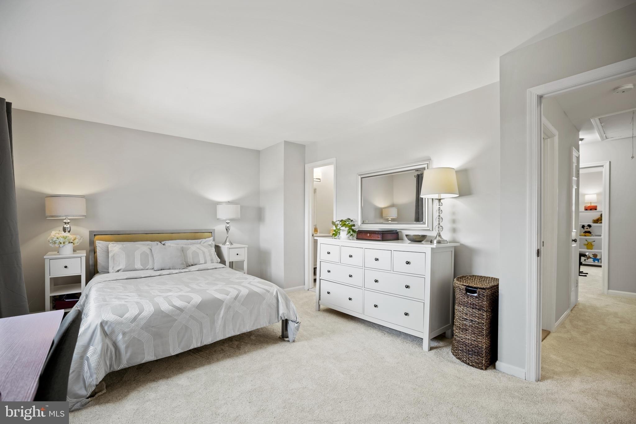 Dominion Way, Falls Church, VA 22043