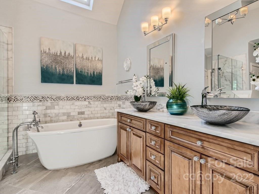 Coley Dr, Huntersville, NC 28078