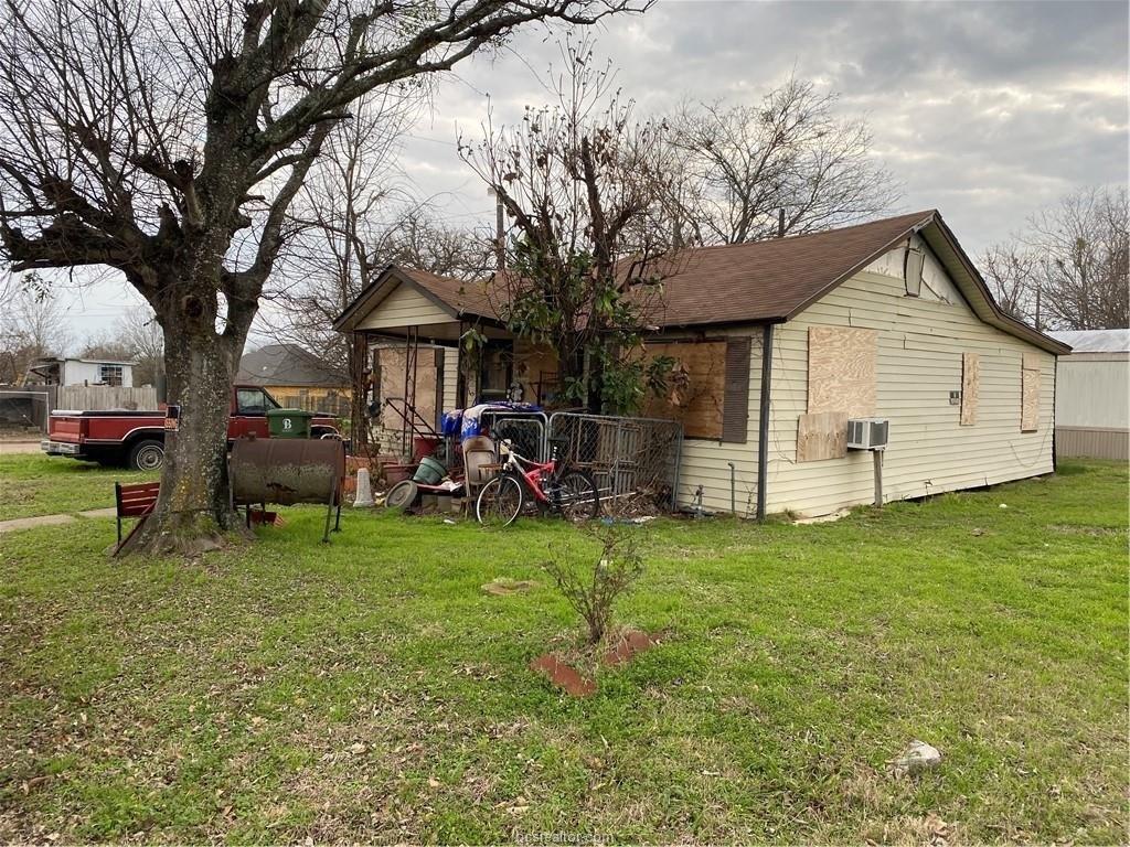 W 17th St, Bryan, TX 77803