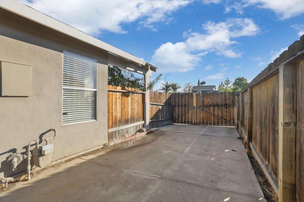 Cherrywood Pl, Manteca, CA 95336