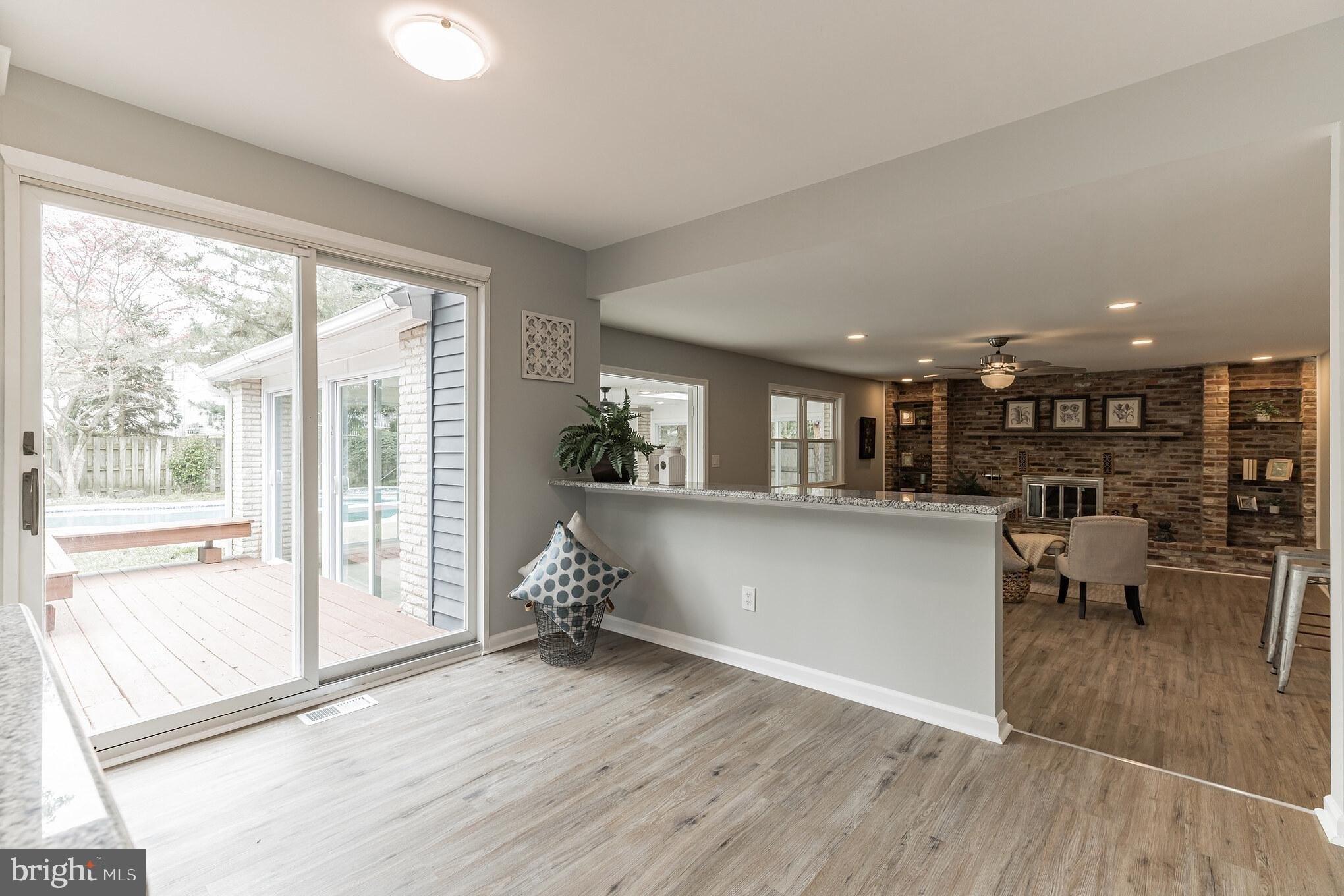 W High Ridge Rd, Cherry Hill, NJ 08003
