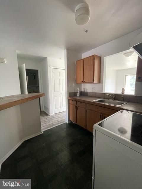 Foxglove Dr, Delran, NJ 08075