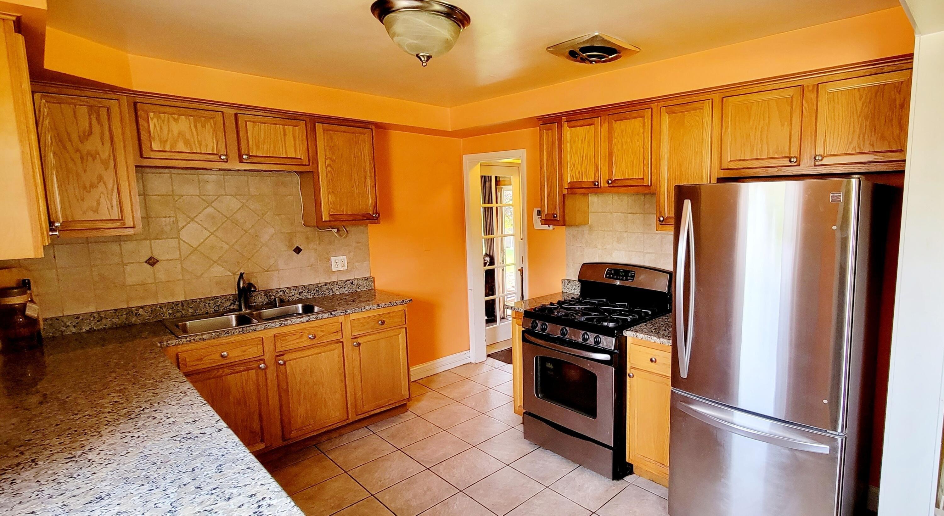 Cunningham Ave, Warren, MI 48091