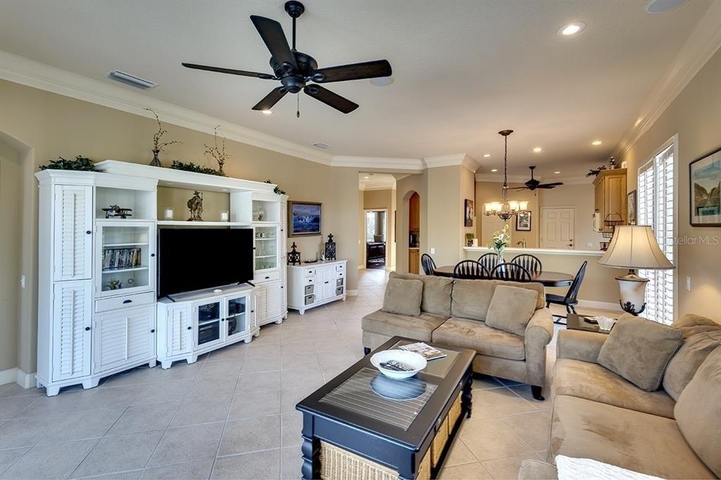 53rd Dr E, Bradenton, FL 34211