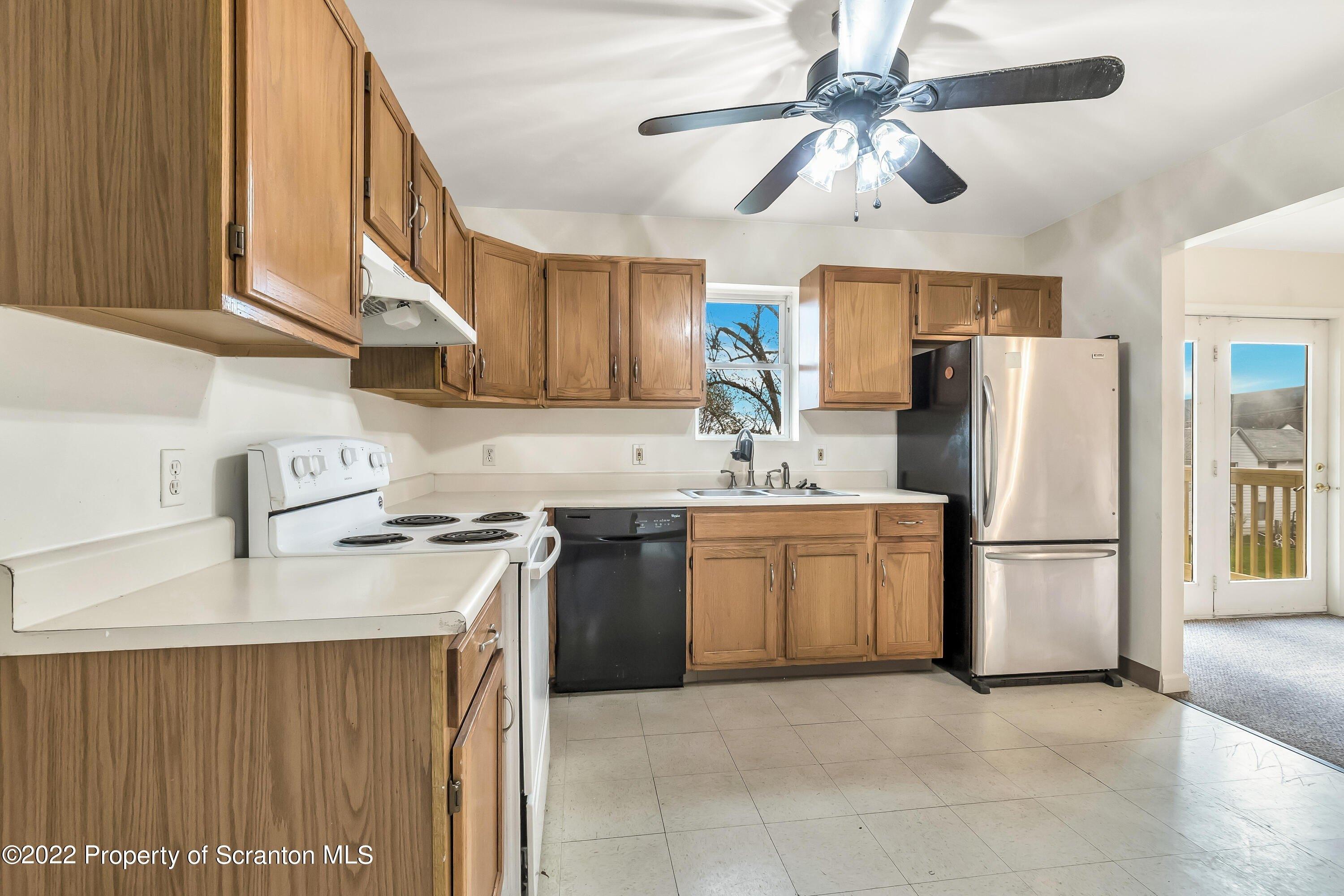Lafayette St, Scranton, PA 18504