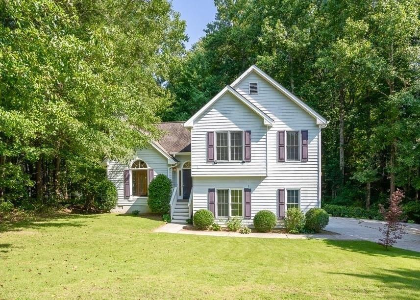Rolling Oaks Cir, Cumming, GA 30040