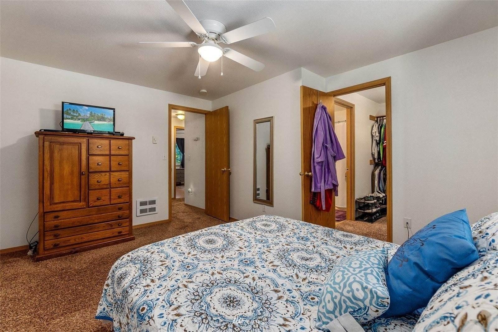 Highland Ct Se, Yelm, WA 98597