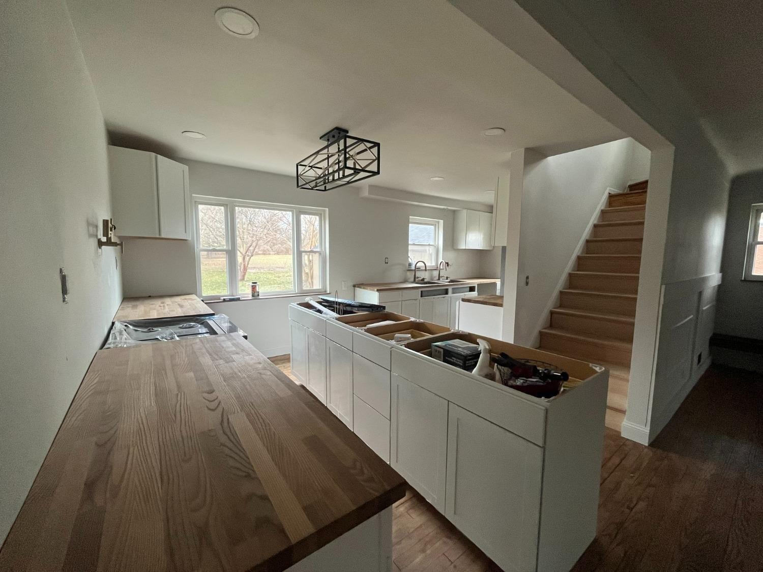 E Sharon Rd, Cincinnati, OH 45246