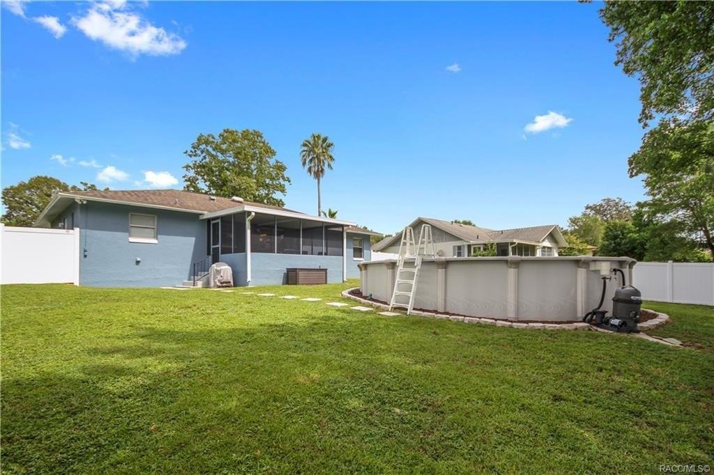 N Honeylocust Dr, Beverly Hills, FL 34465