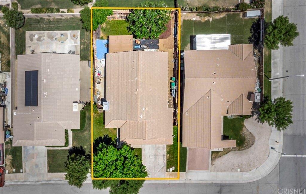 E Kettering St, Lancaster, CA 93535