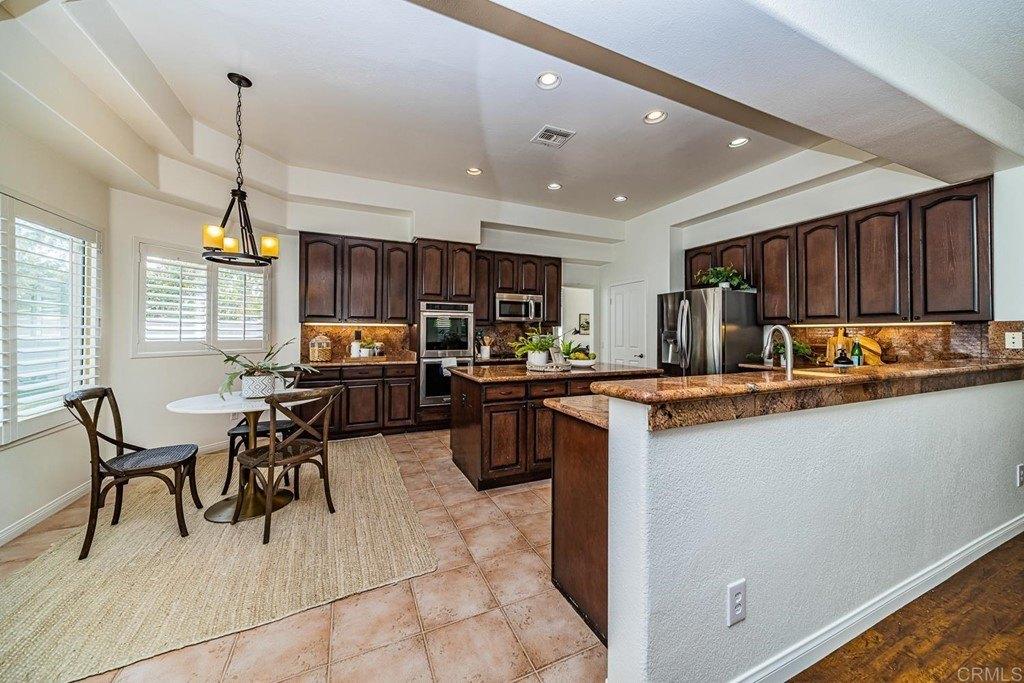 De Anza Ct, Oceanside, CA 92057
