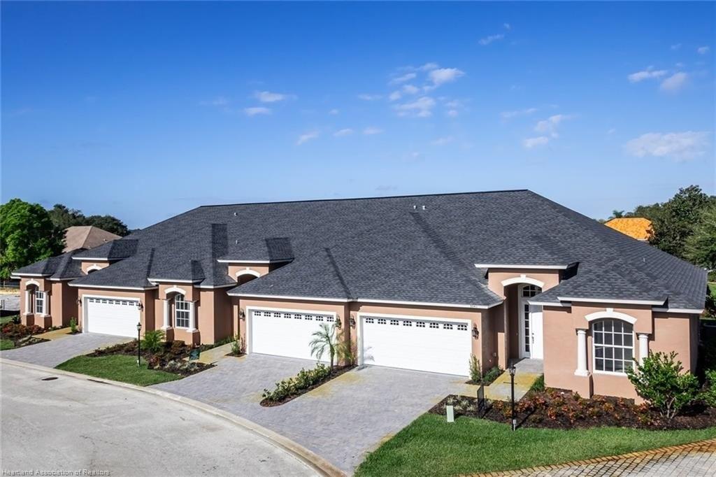 Royal Oaks Ct, Sebring, FL 33875
