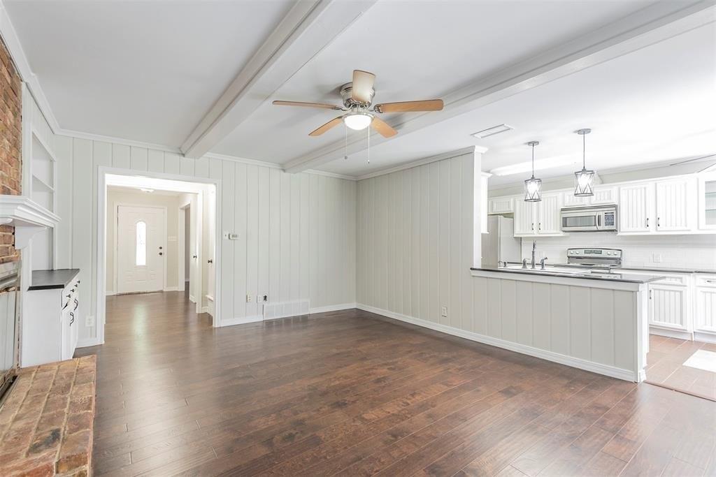 Royal Ln, Dallas, TX 75229