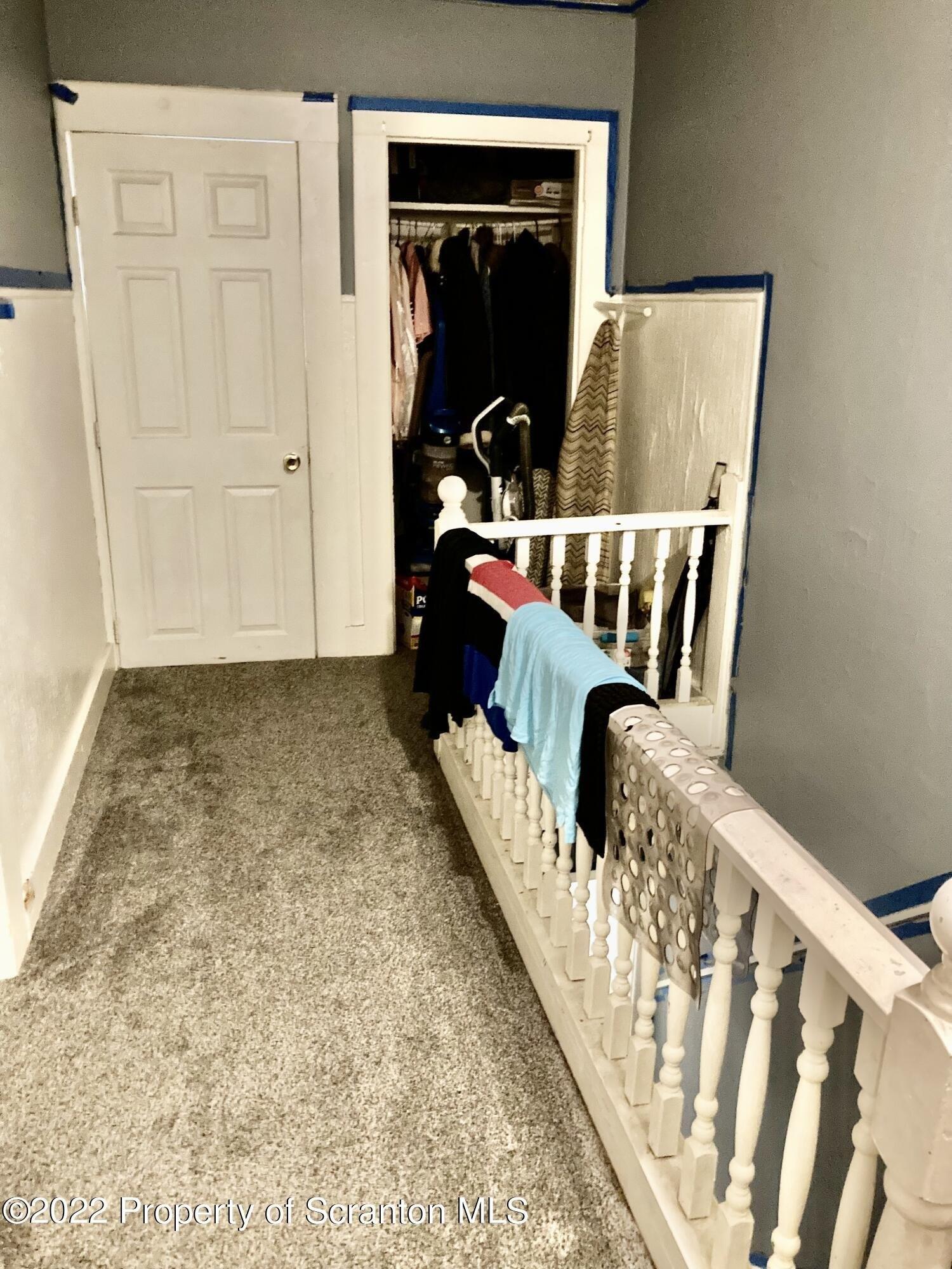 Ferguson Pl, Scranton, PA 18509