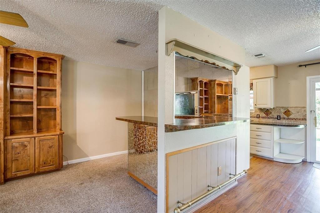 Bridle Ave, Fort Worth, TX 76108