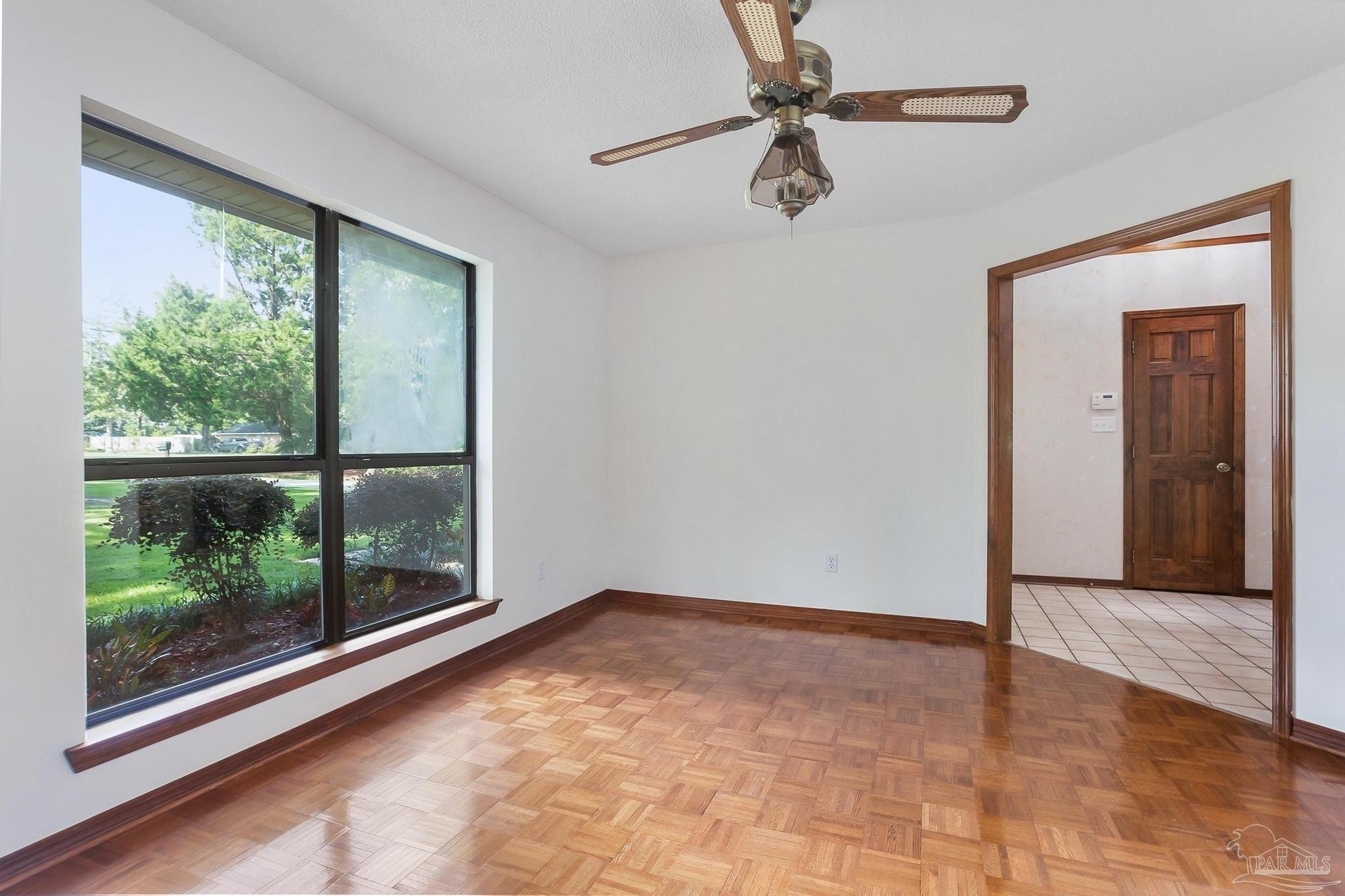 Abel Ave, Milton, FL 32571