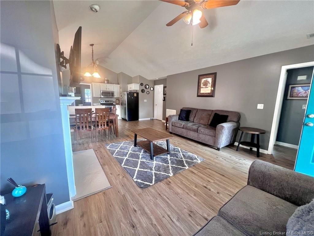 Creaghton Ct, Jeffersonville, IN 47130
