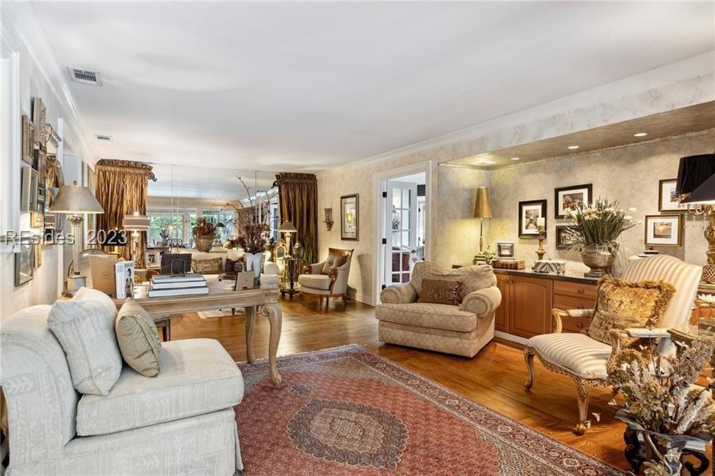 Palmetto Pl, Hilton Head Island, SC 29928