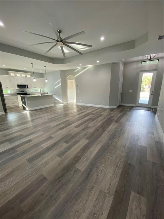 Hercules Dr, Rotonda West, FL 33947