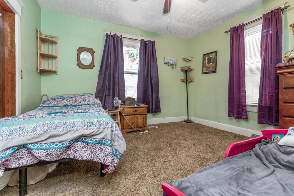 E Mulberry St, Lancaster, OH 43130