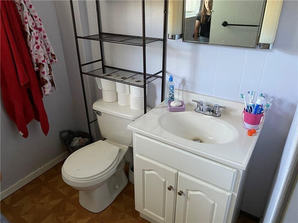 Tiogue Ave, Coventry, RI 02816