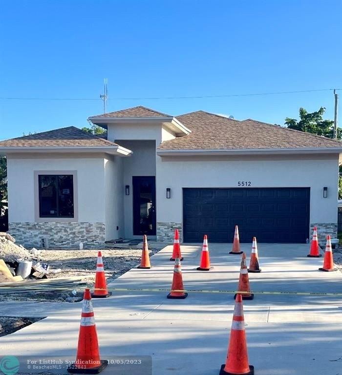 Mayo St, Hollywood, FL 33021