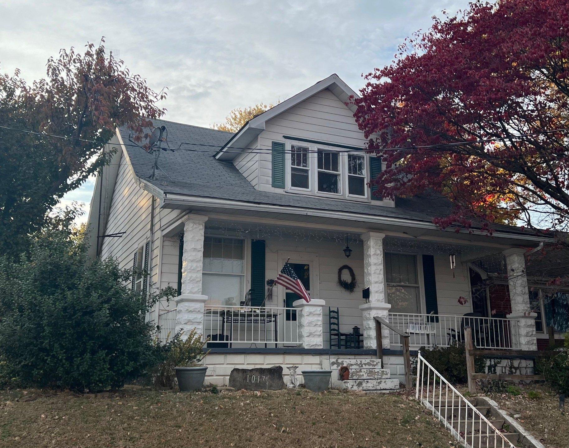 11th St, Tell City, IN 47586