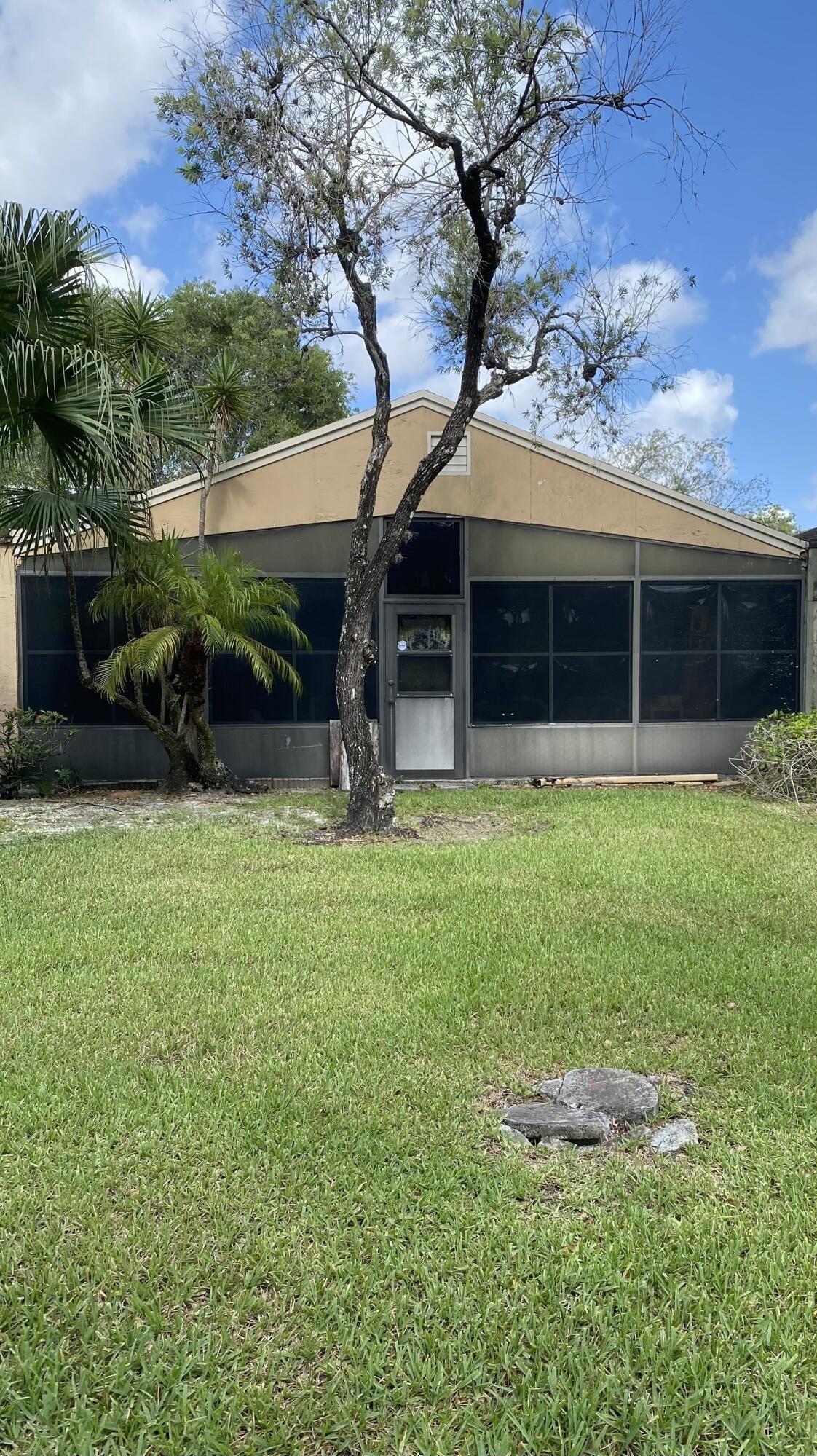 Timberly Dr, Boca Raton, FL 33428