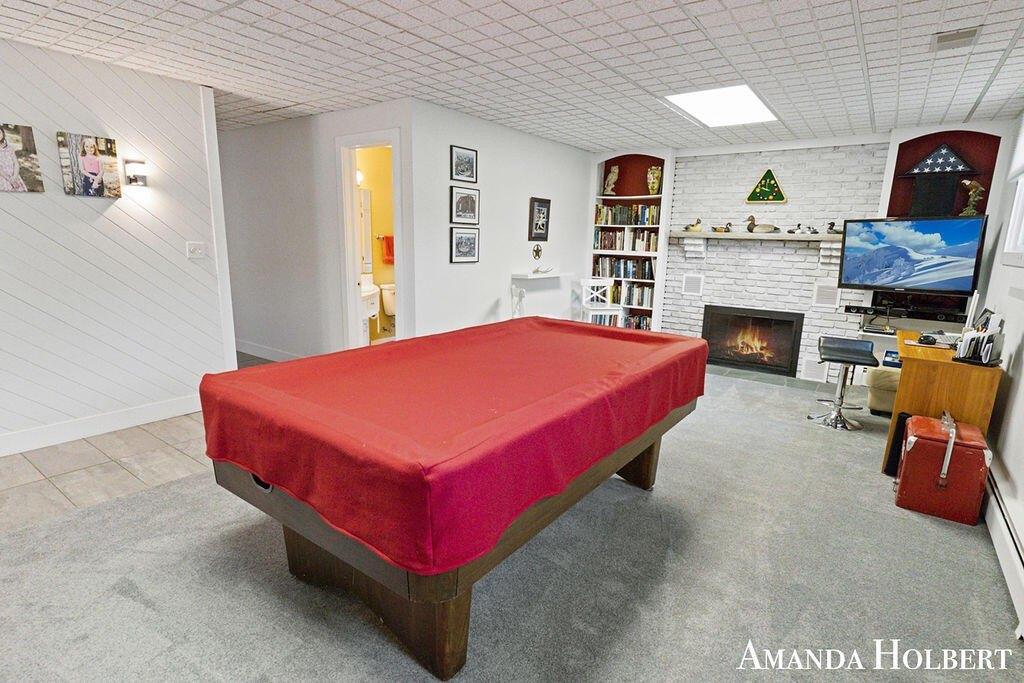 Myers Lake Ave Ne, Rockford, MI 49341