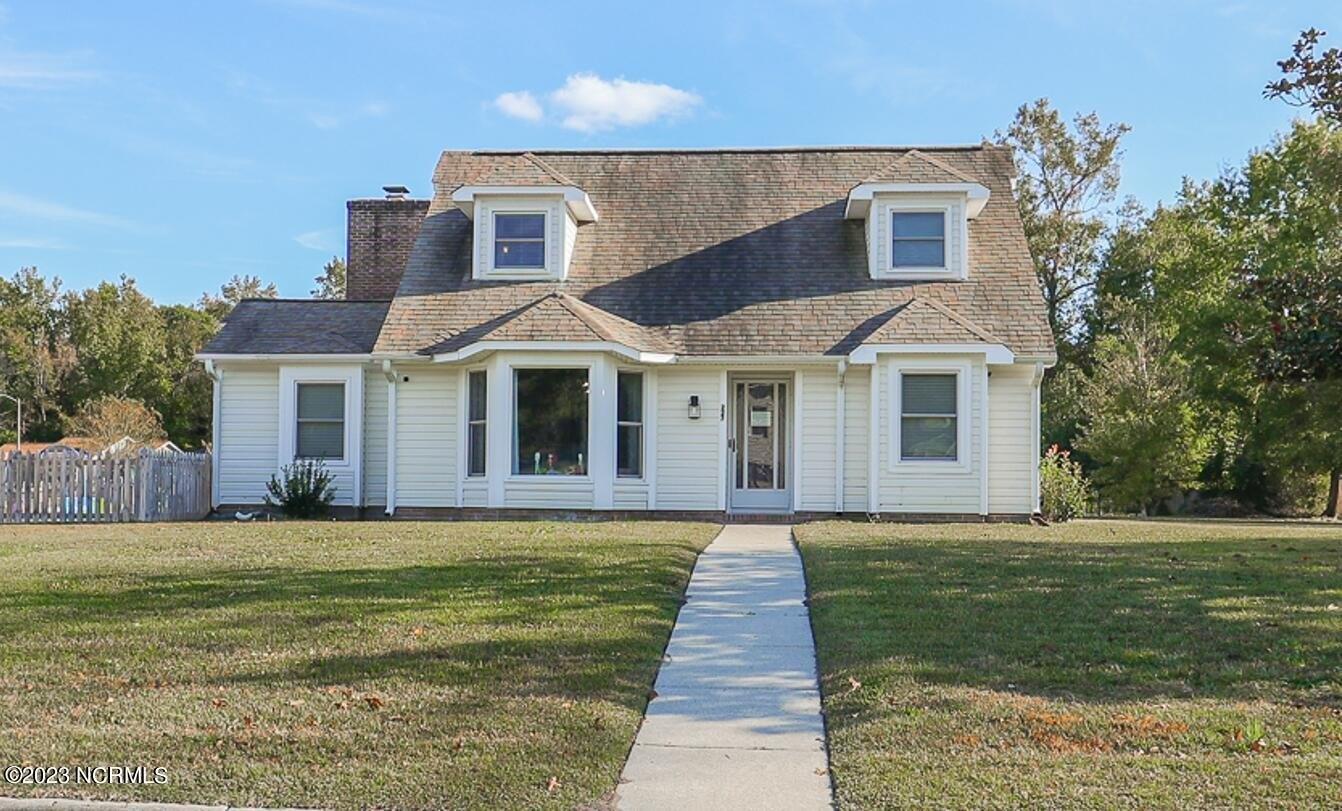 Woodcrest Ct, Jacksonville, NC 28540