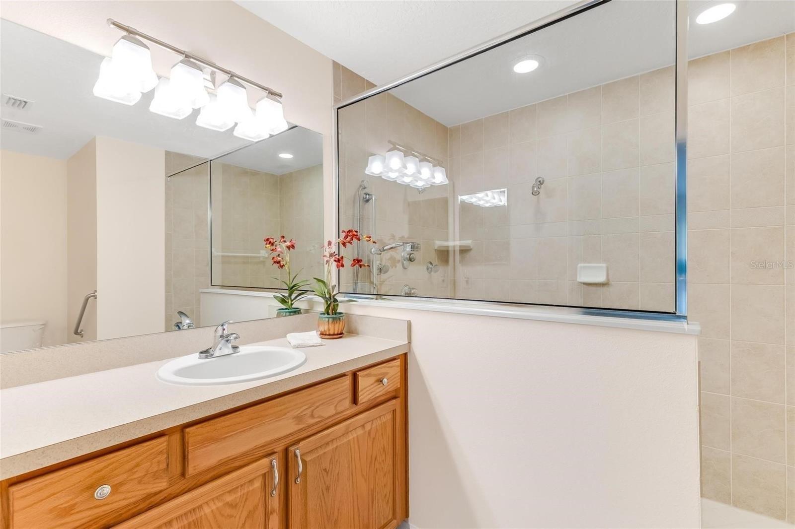 Riverview Dr, Palm Coast, FL 32164