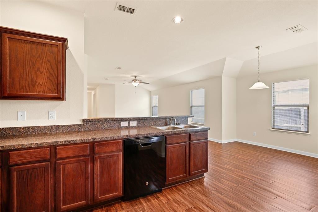 Saint David Dr, Dallas, TX 75233