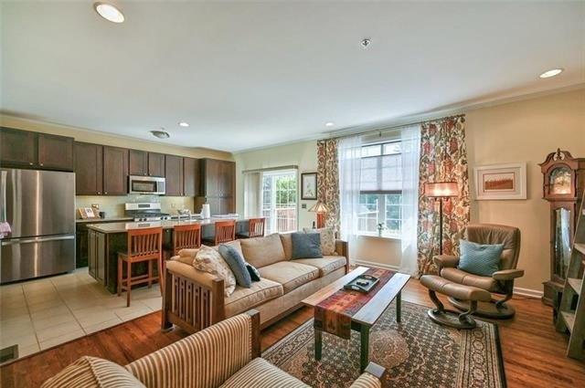 Elmwood Dr, Nazareth, PA 18064