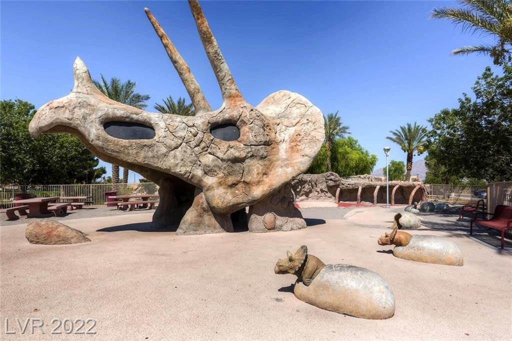 Bugler Swan Way, North Las Vegas, NV 89084