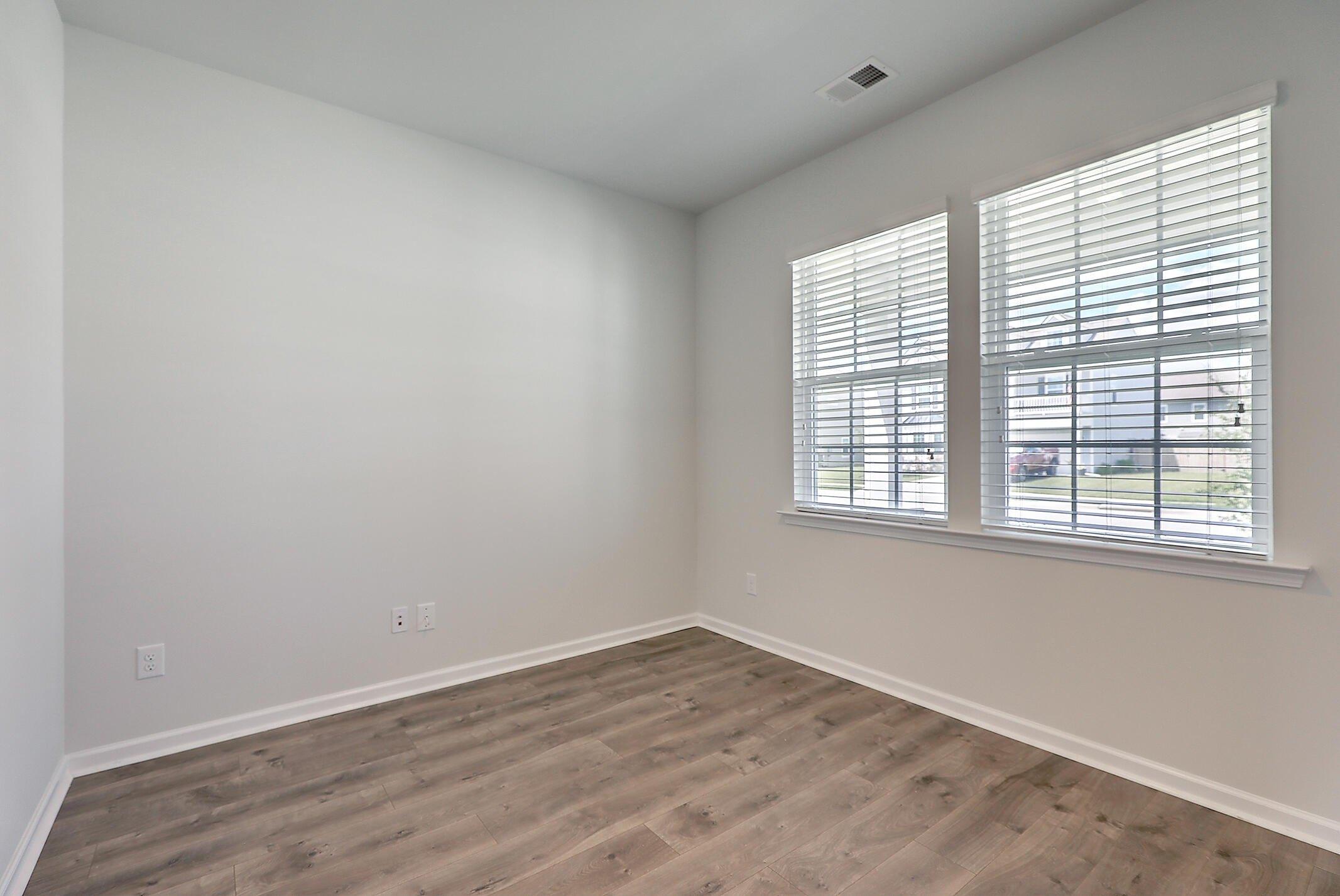 Wathen Dr, Goose Creek, SC 29445