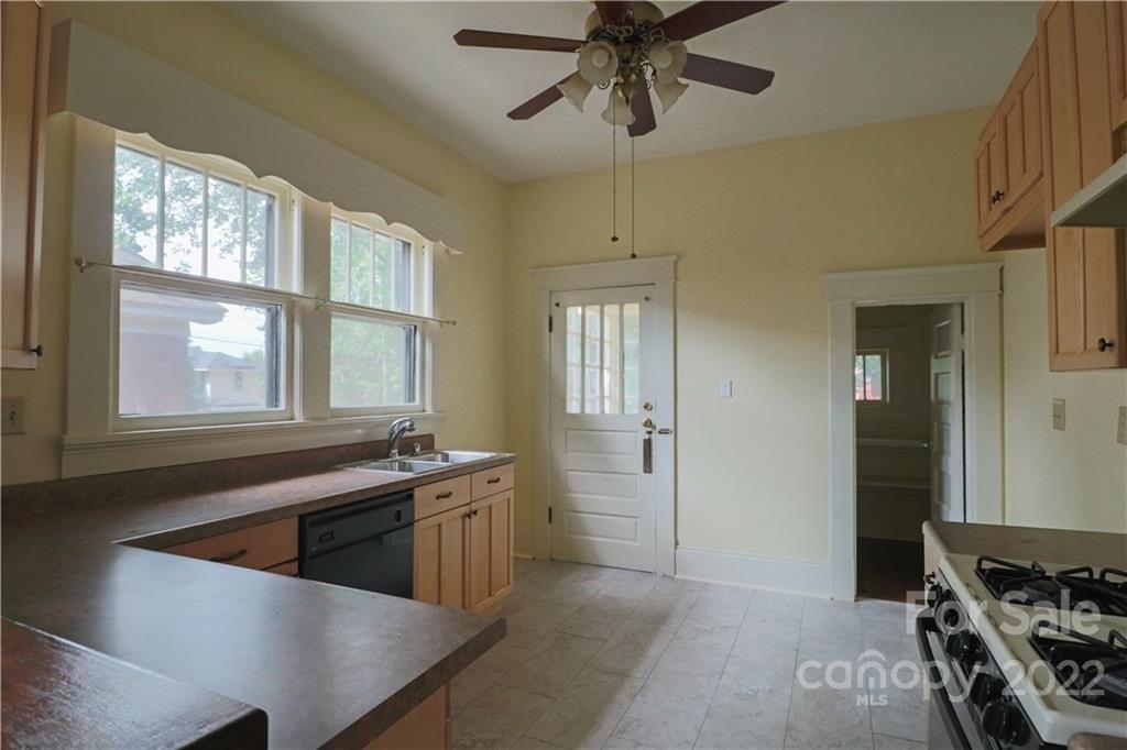 E Miller St, Salisbury, NC 28144