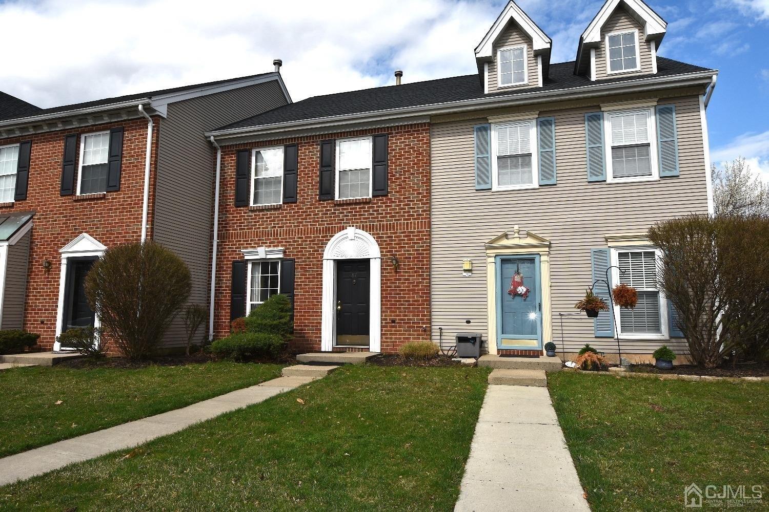 Goodwin Dr, North Brunswick, NJ 08902