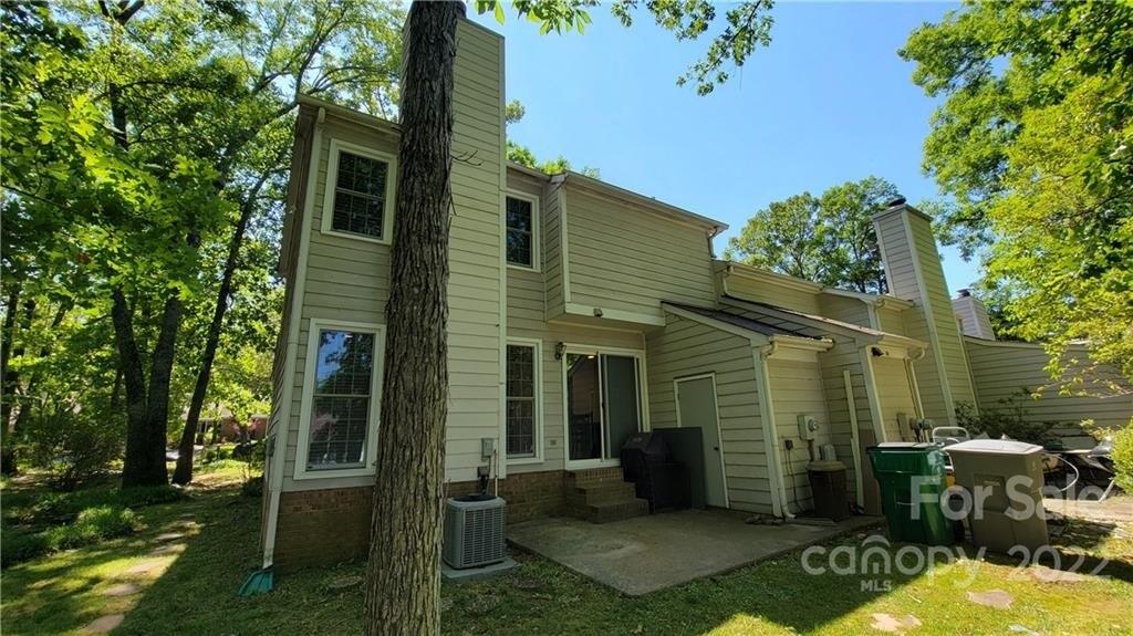 Silkwood Ct, Charlotte, NC 28226