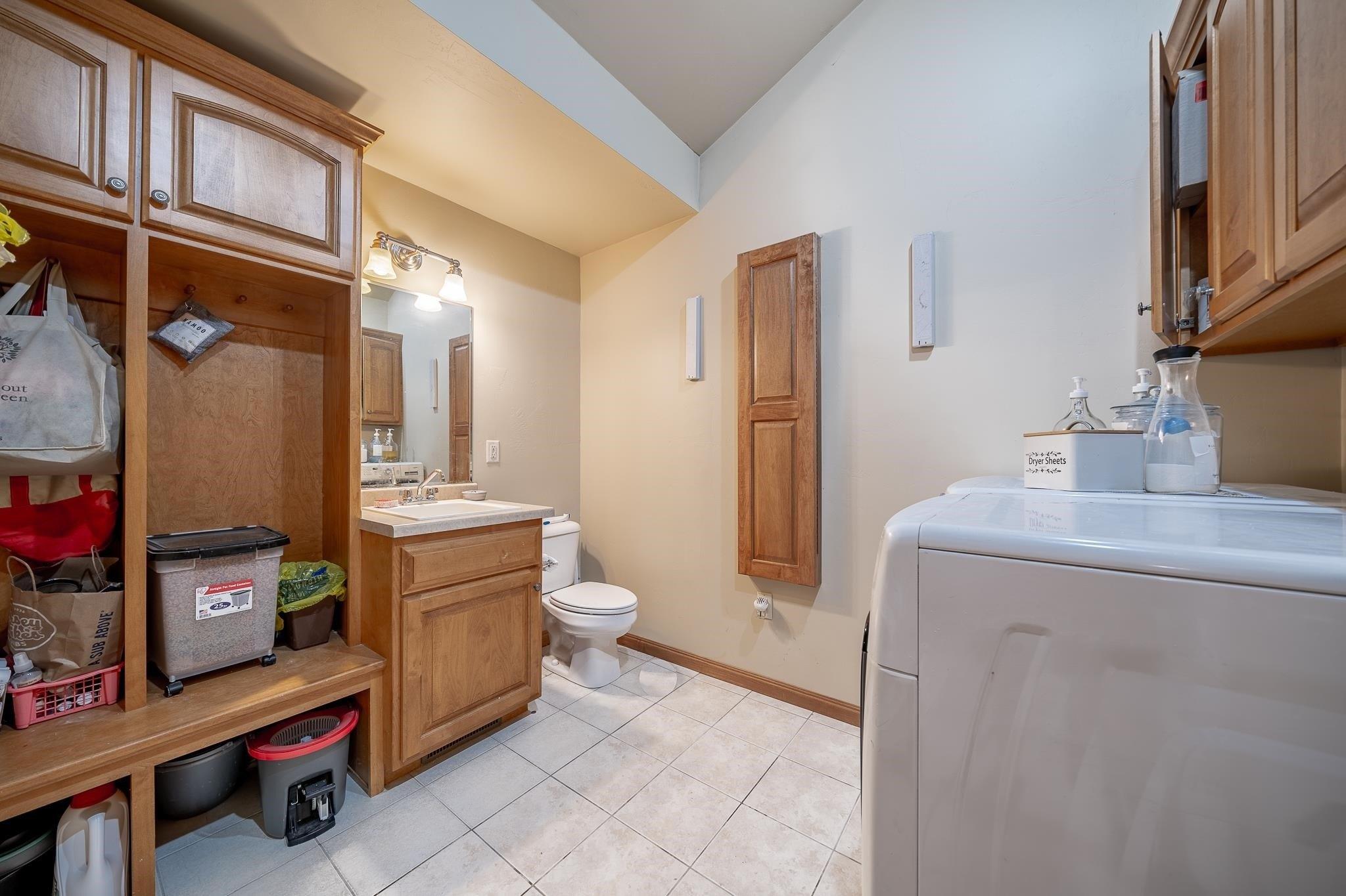 Tea Olive Ct, Suamico, WI 54313