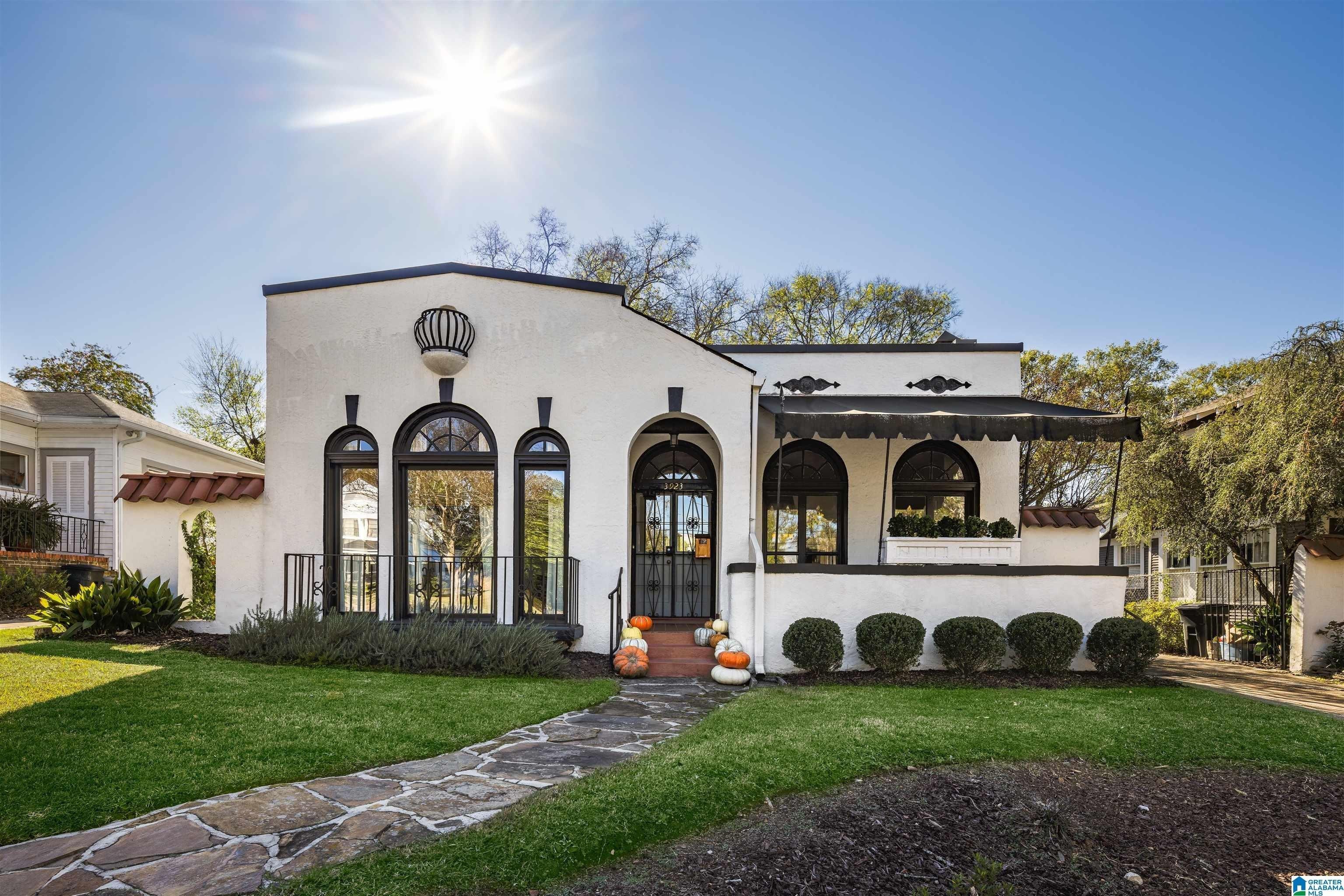 8th Ct S, Birmingham, AL 35222