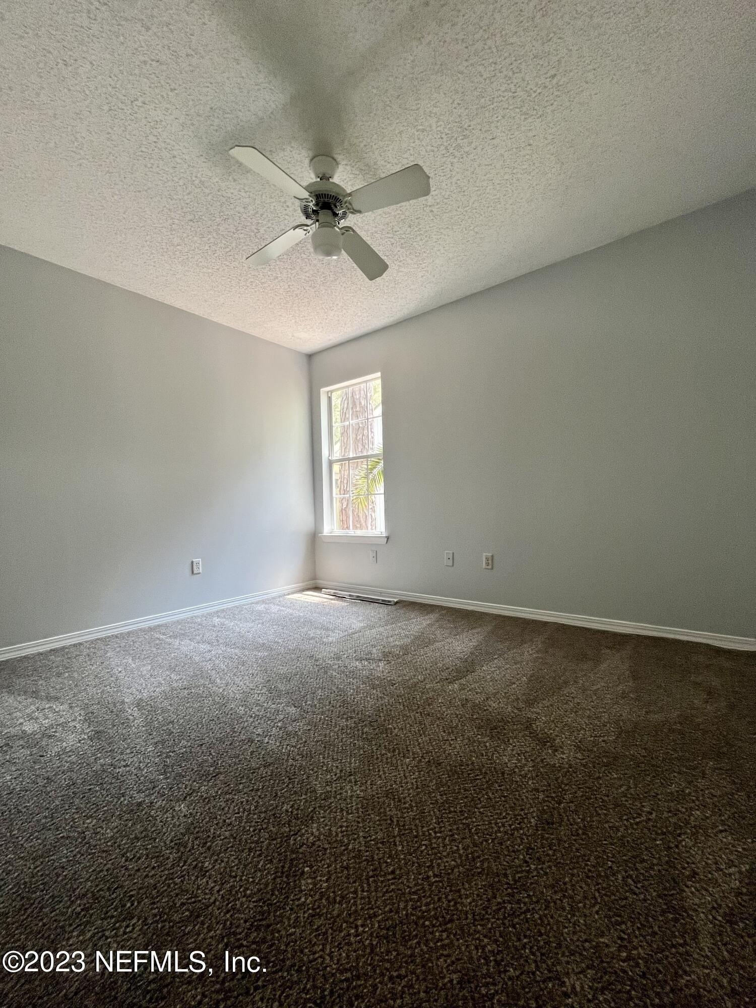 Mystic Point Ct E, Jacksonville, FL 32277