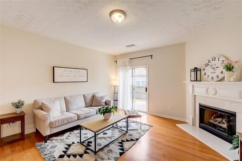 Heathrow Dr, Lawrenceville, GA 30043