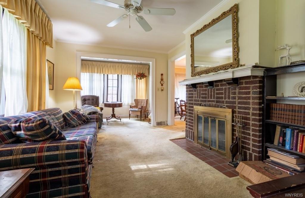 58th St, Niagara Falls, NY 14304