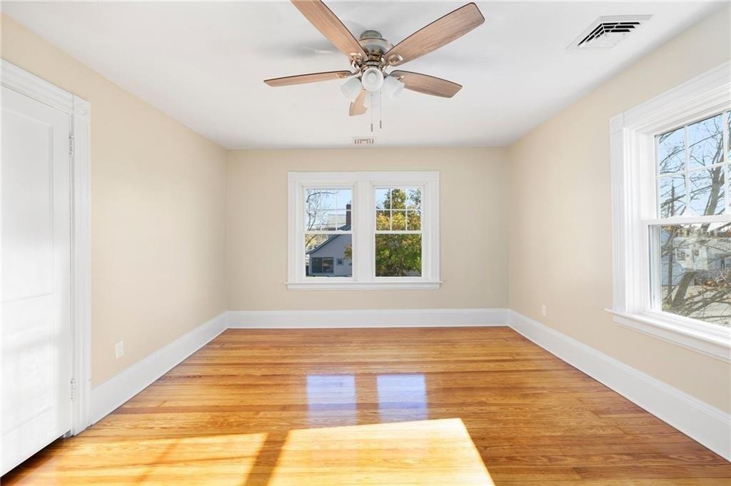 Burt St, Warwick, RI 02886