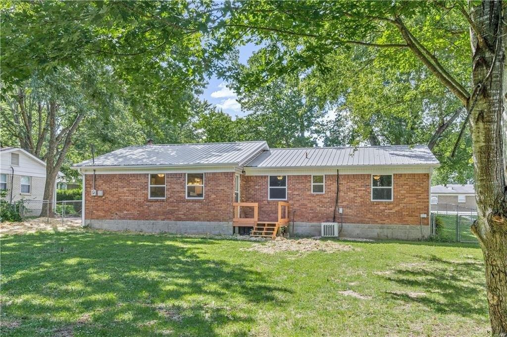 Northwood St, West Fork, AR 72774