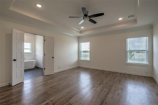 E 137th St N, Collinsville, OK 74021